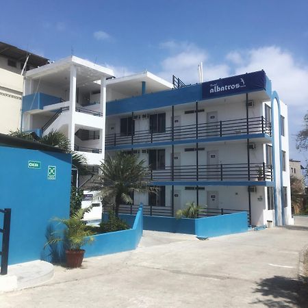 Hostal Albatros Манта Екстериор снимка