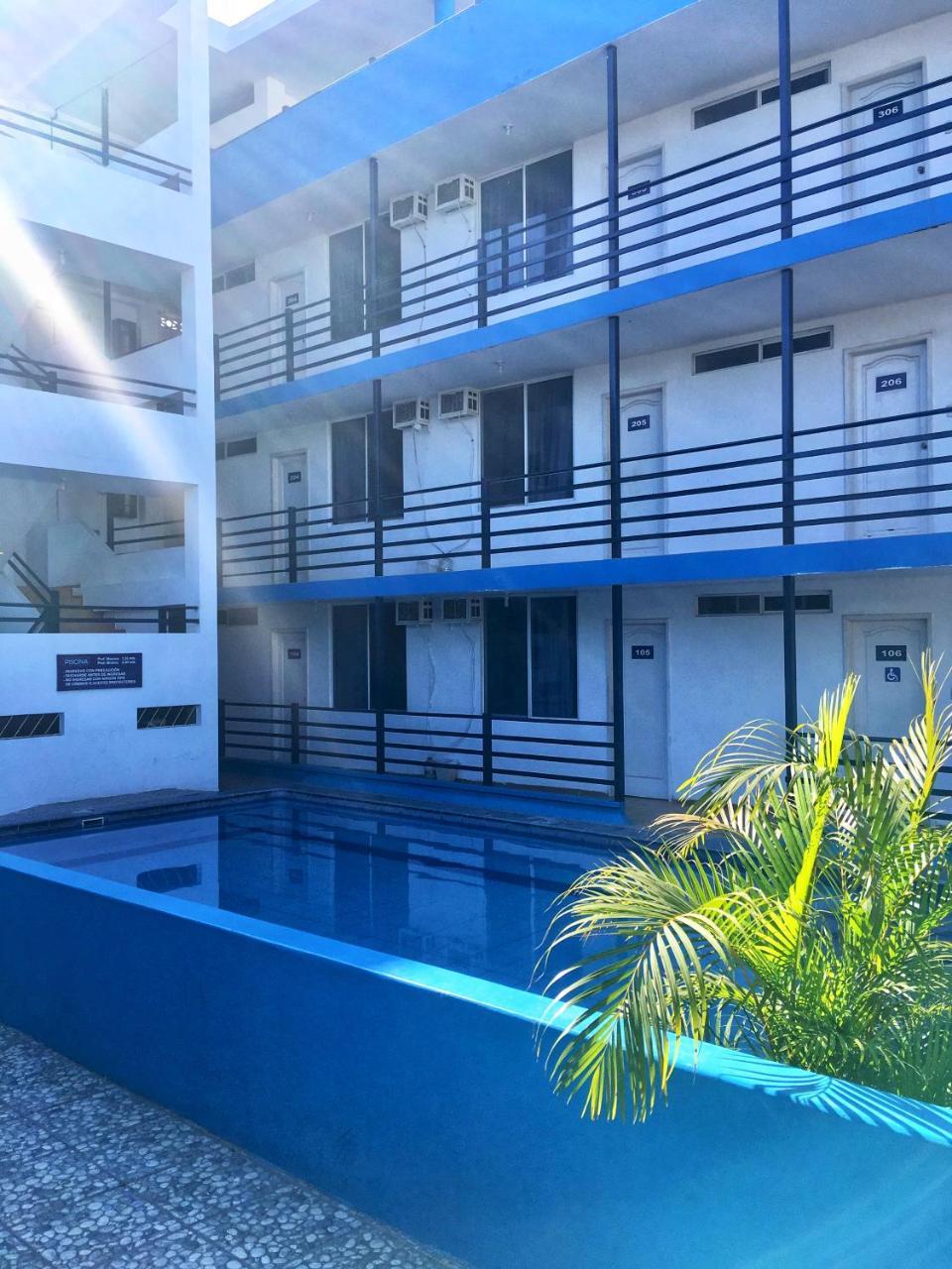 Hostal Albatros Манта Екстериор снимка