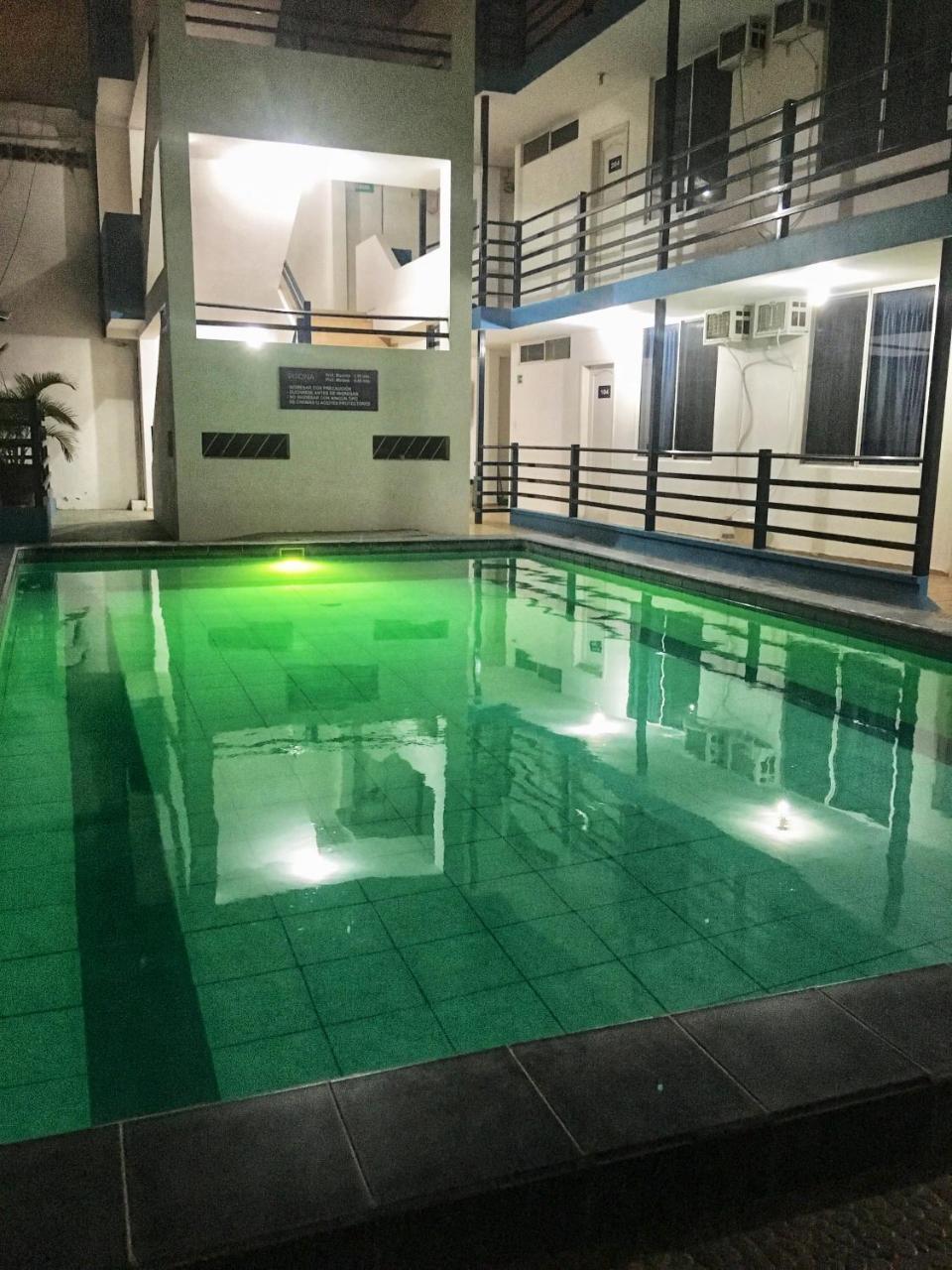 Hostal Albatros Манта Екстериор снимка